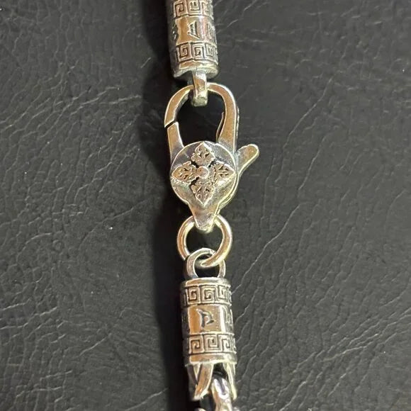 MEN'S STERLING SILVER ROUND BYZANTINE LINK CHAIN BRACELET WITH VAJRA DORJE CLASP