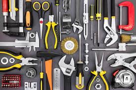 TOOLS & HARDWARE
