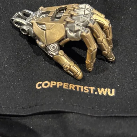 COPPERTIST.WU MECHANICAL MOVING HAND PENDANT IN WHITE BRONZE & BRASS - NEW