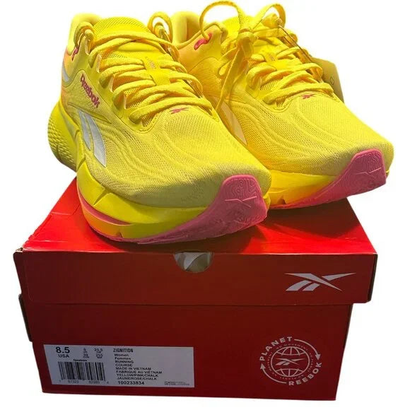 REEBOK ZIGNITION RUNNING SHOES - SIZE 8.5