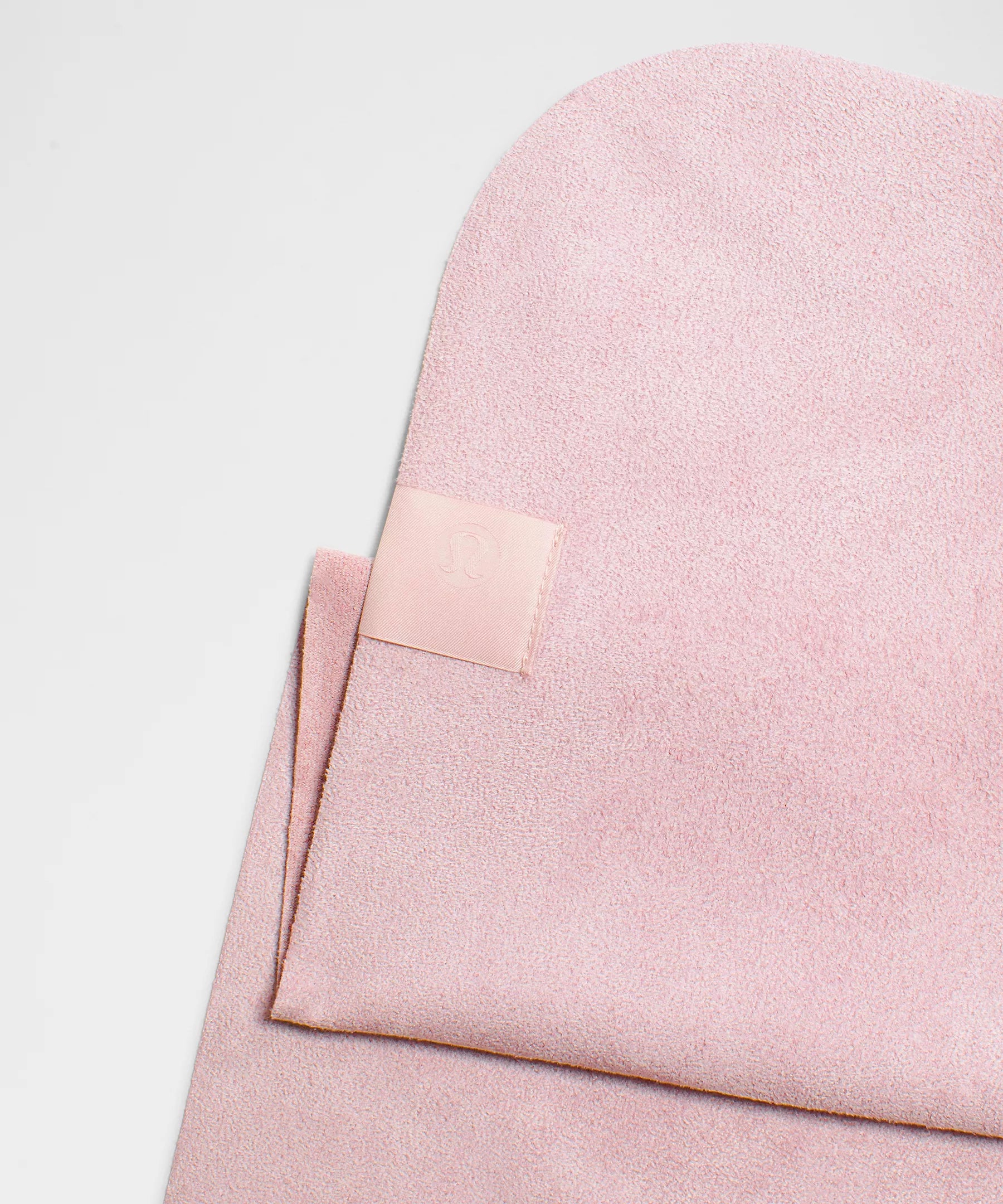 2 X LULULEMON - THE (SMALL) TOWEL IN PORCELAIN PINK