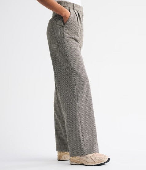 A&F Sloane Tailored Wide Leg Pant - 28 Regular - NWT