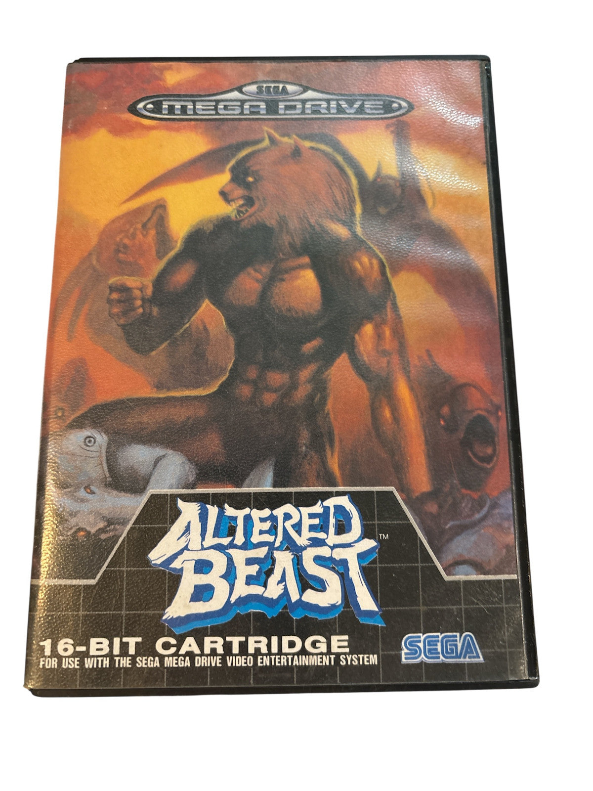 ALTERED BEAST - 16-BIT SEGA MEGADRIVE GAME CARTRIDGE BOXED COMPLETE WITH MANUAL