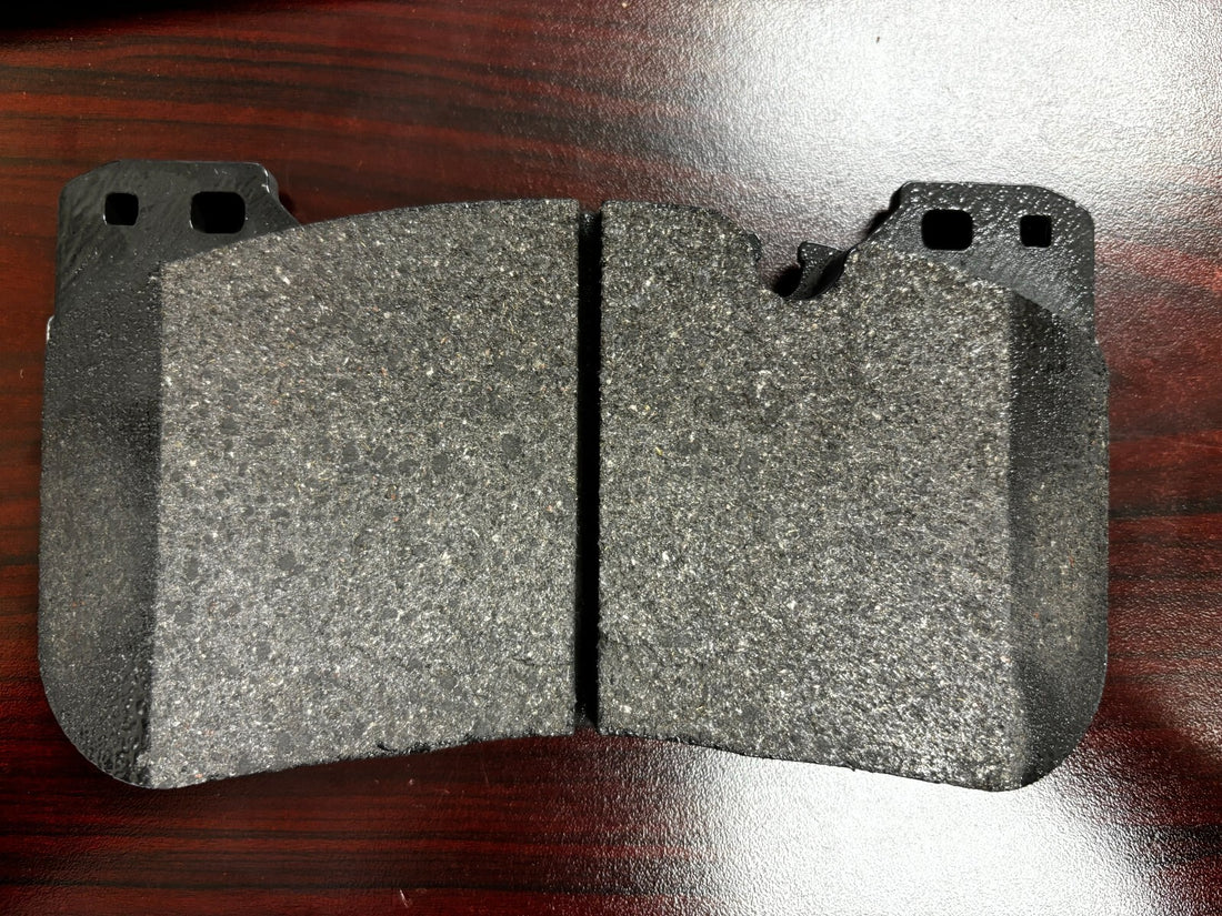 Hella Brake Pads 8DB 355 025-991, TS699 1 SET (4PCS) NEW