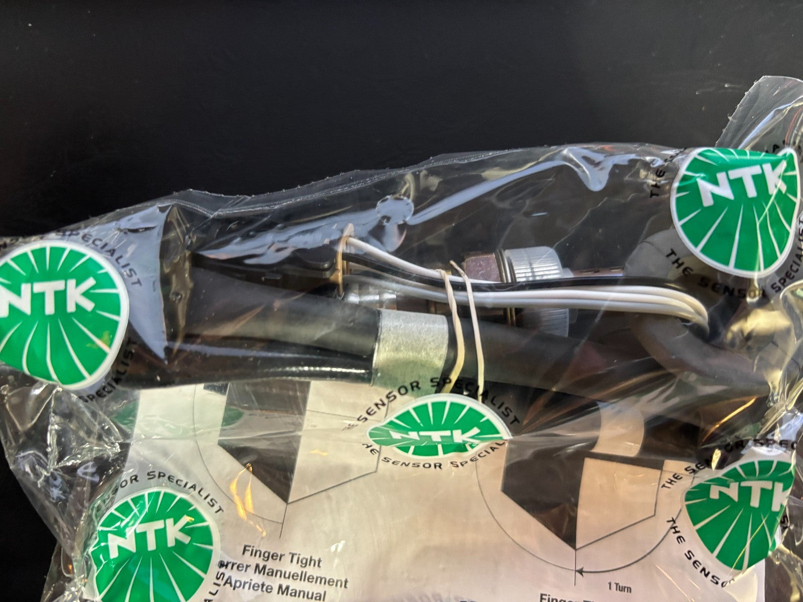 Oxygen Sensor-Direct Fit NGK 25200  - A8B8C0 NEW SEALED