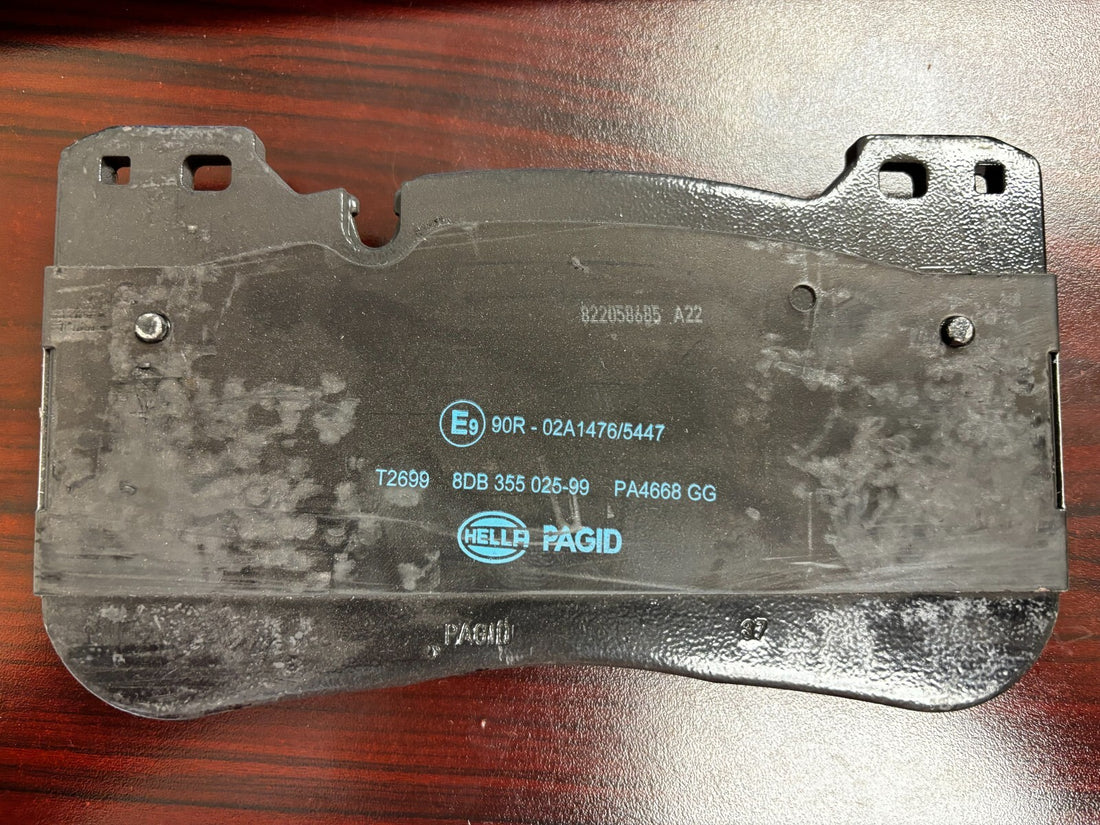 Hella Brake Pads 8DB 355 025-991, TS699 1 SET (4PCS) NEW