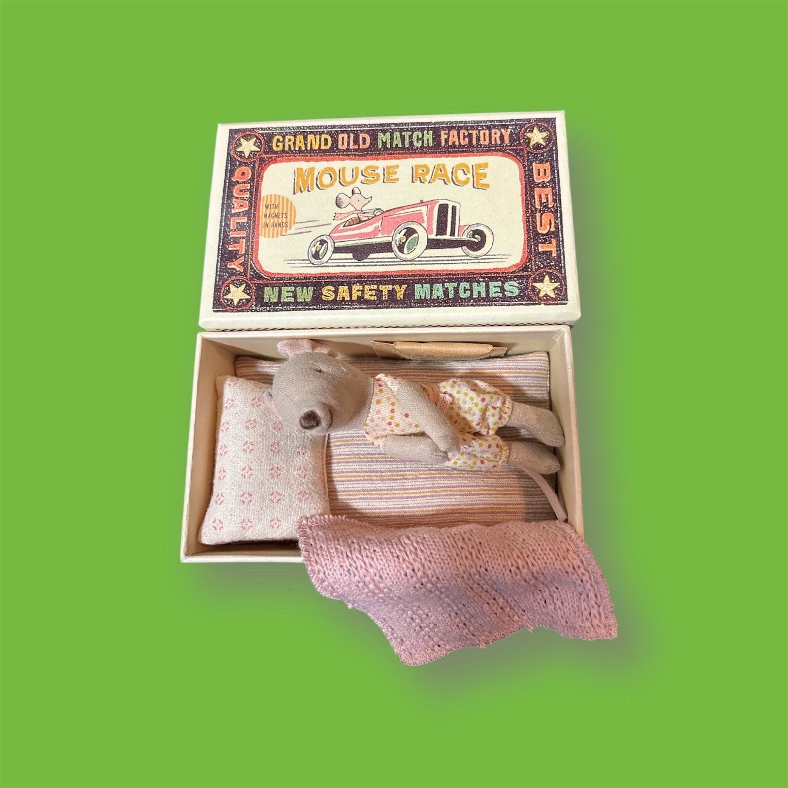 Maileg Little Sister Mouse in Matchbox with Magnetic Hands - NWT