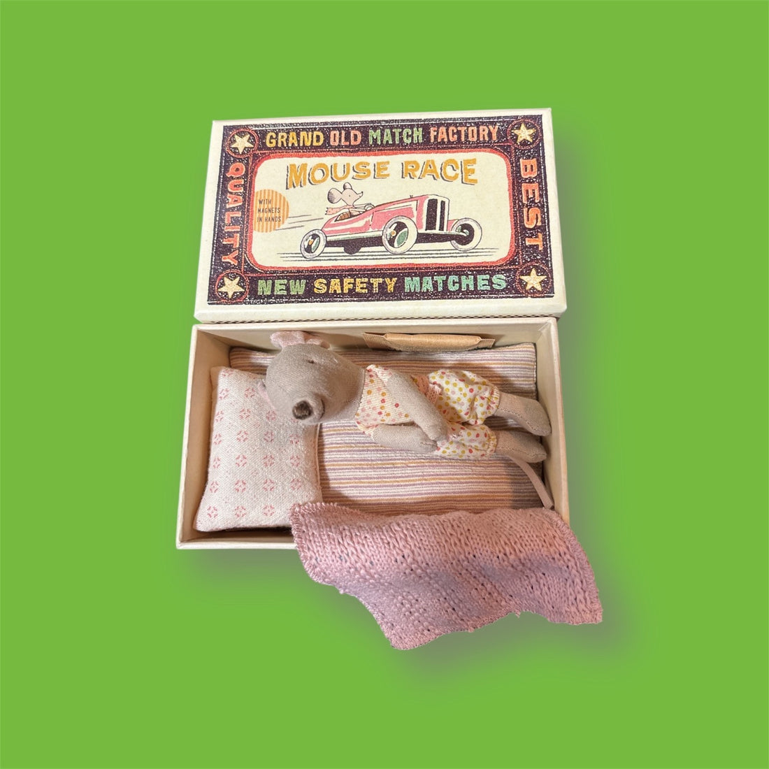 Maileg Little Sister Mouse in Matchbox with Magnetic Hands - NWT