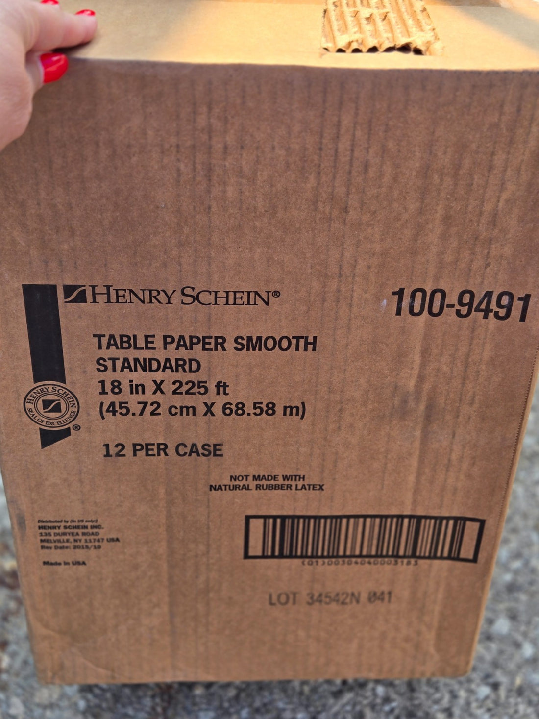 Henry Schein Exam Table Paper 18" x 225' Smooth, White 12 Rolls