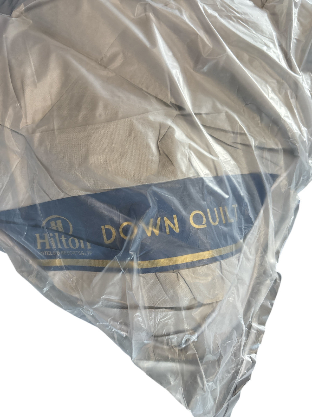 Luxury Hilton Hotel Pillow Down Quilt - Standard Size 28 x 18 inches NEW
