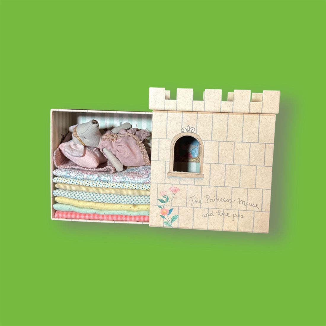 Maileg Princess Mouse and the Pea NEW