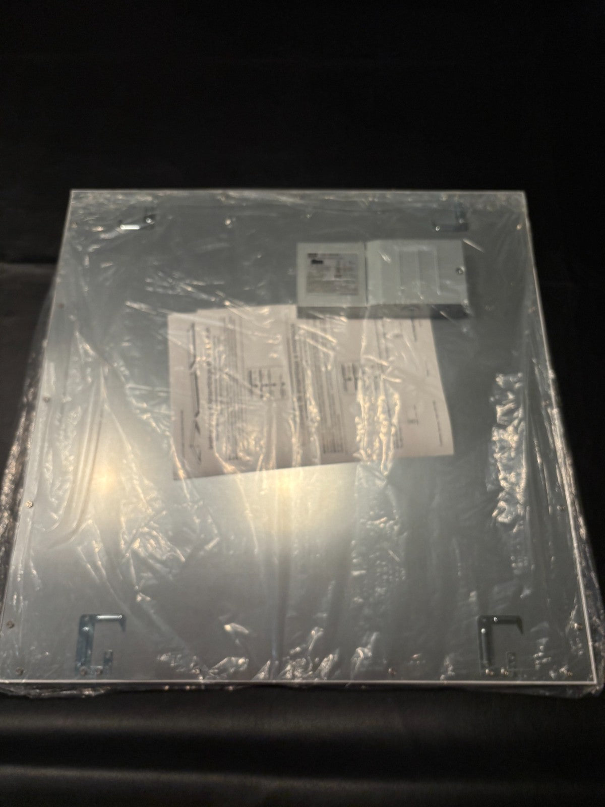 NEW  Columbia Lighting CFP22-40/33/2840 2'x2' Edge-Lit Flat Panel Dimable