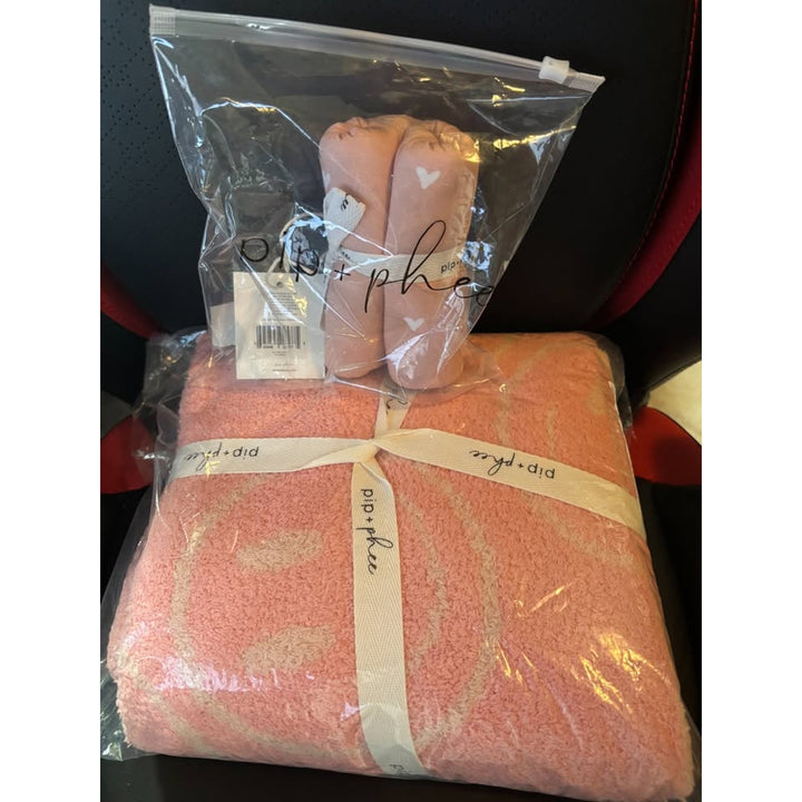 2 PIECE PIP & PHEE - Blush Toddler Blanket & Burp Cloth