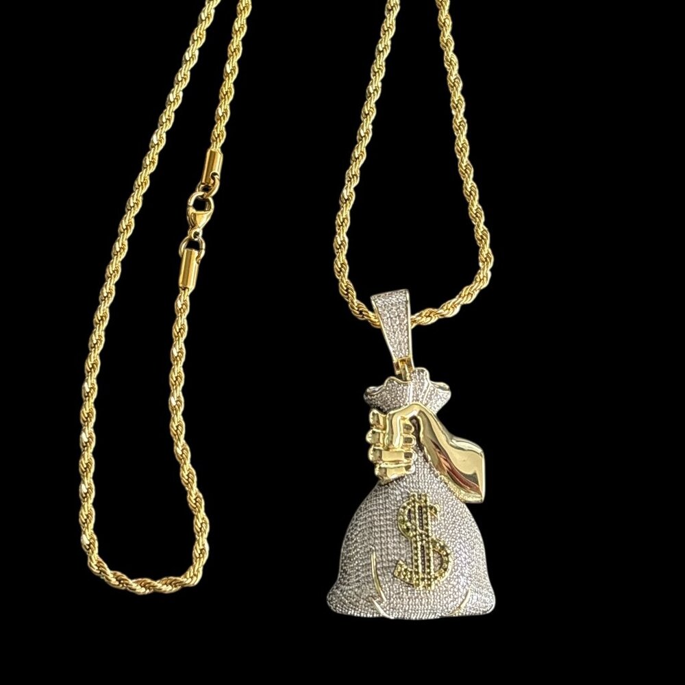Helloice Paved Holding Money Bag Pendant with Gift Box