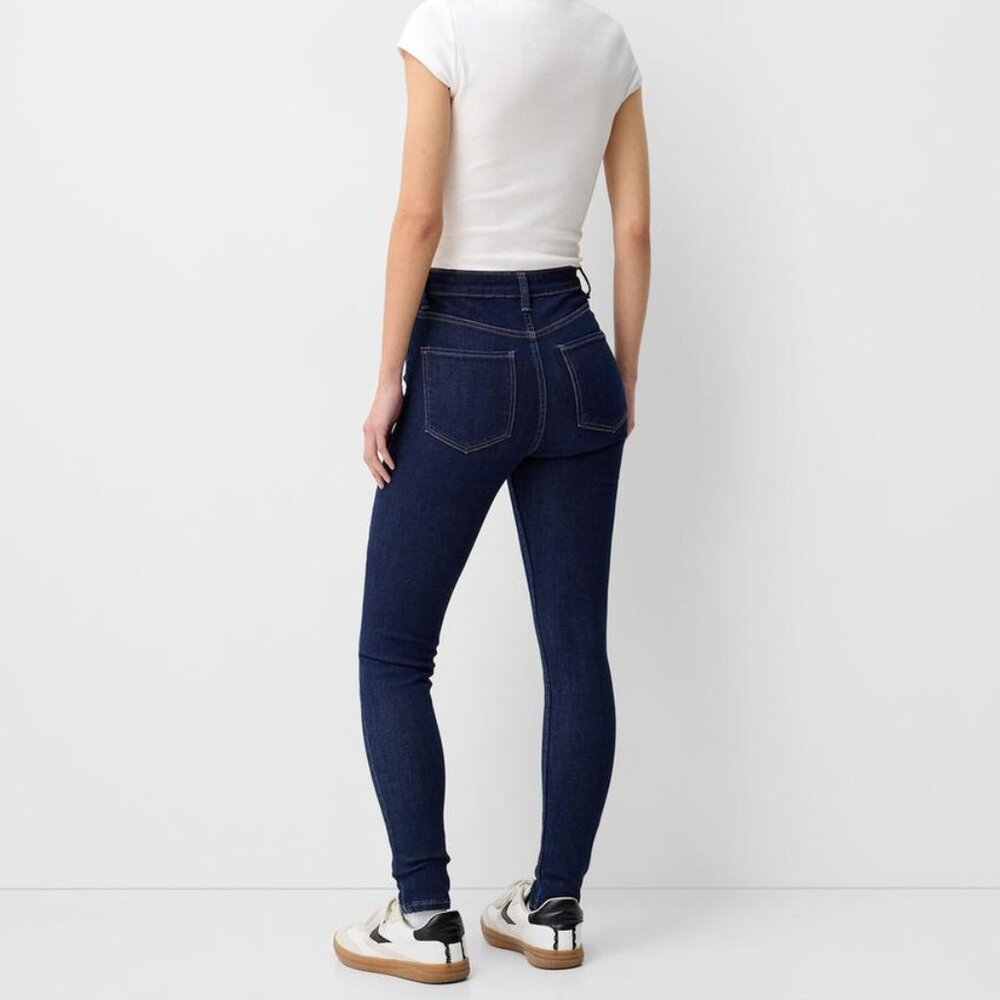 BERSHKA - TEEN - SUPER HIGH WAIST SKINNY JEANS - SIZE 2 - NWT