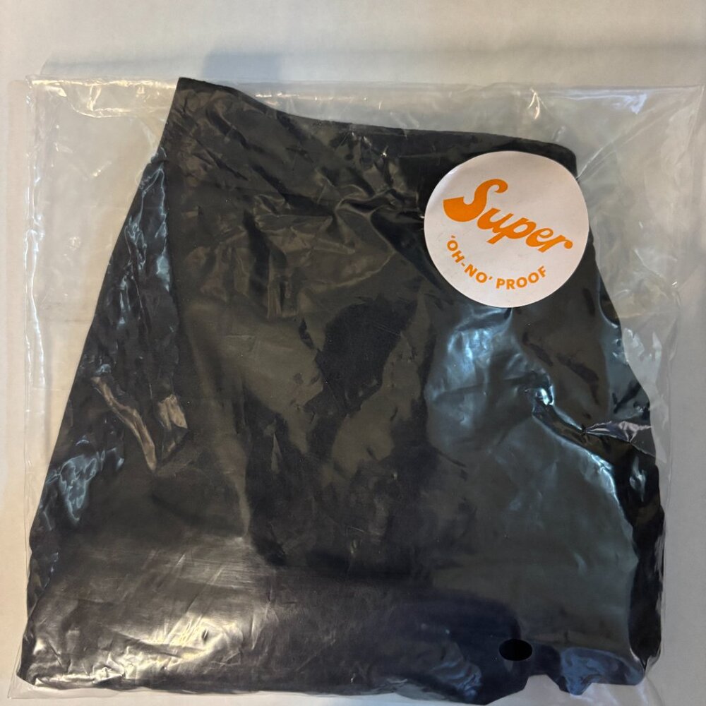 KNIXTEEN SUPER LEAKPROOF BOYSHORT - BLACK - MEDIUM - NWT *THIS IS A TEEN MEDIUM