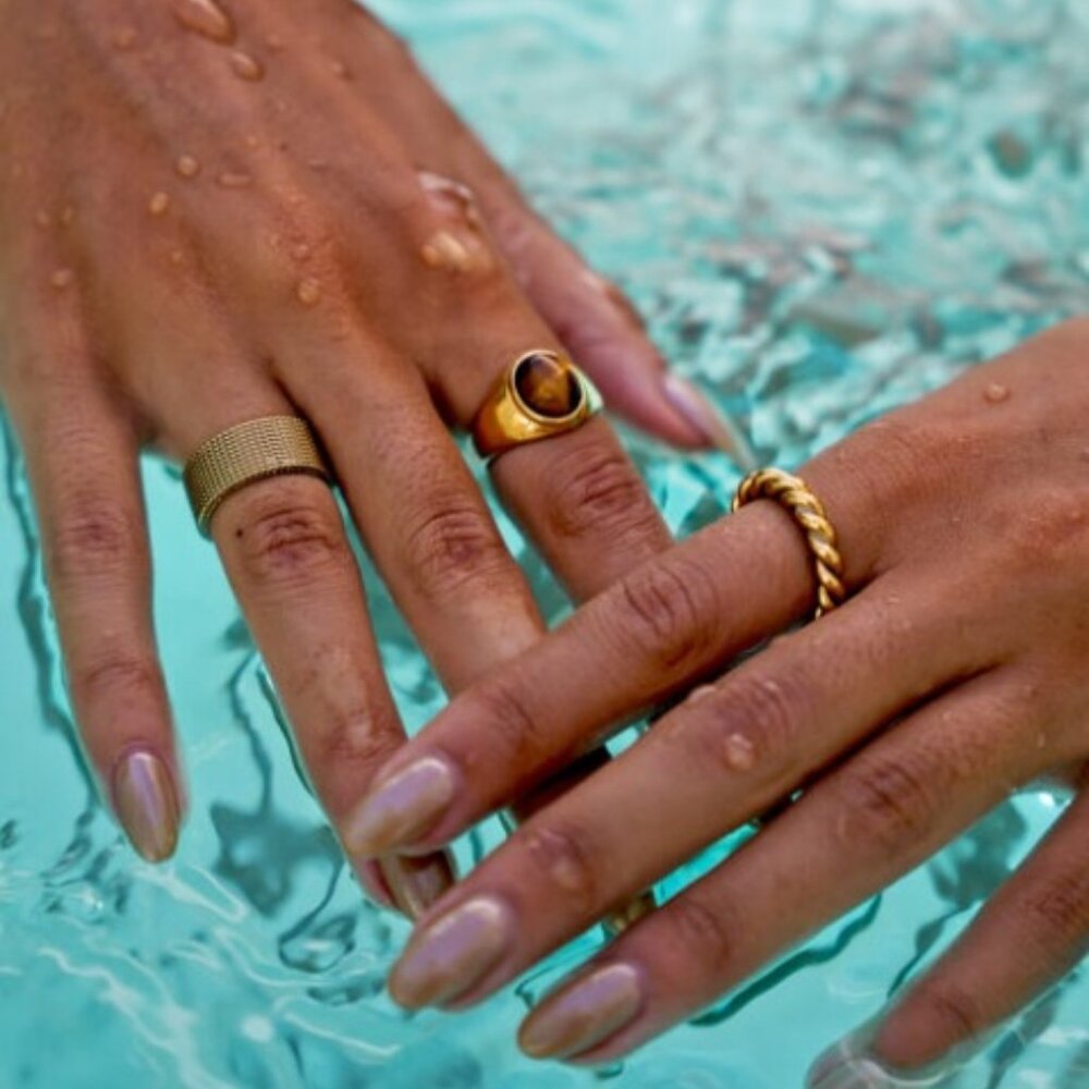 Women's Pearlory Oval Tiger Eye Ring (6) - NWT