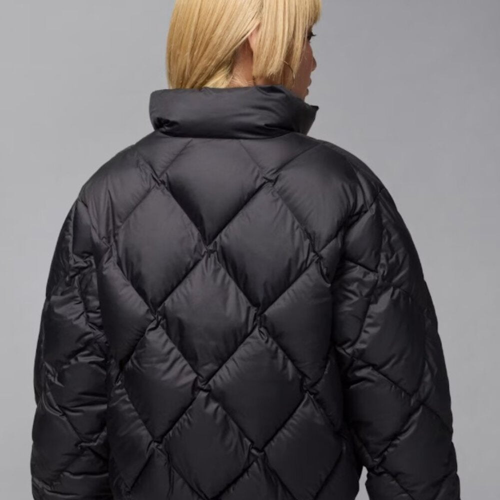 WOMEN'S - NIKE - JORDAN BROOKLY QUILTED PUFFER JACKET - MEDIUM - NWT
