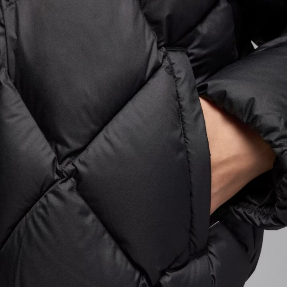 WOMEN'S - NIKE - JORDAN BROOKLY QUILTED PUFFER JACKET - MEDIUM - NWT