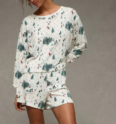 AE LUXE PLUSH HOLIDAY PJ SET - XLARGE - NEW